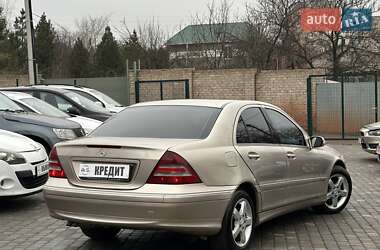 Седан Mercedes-Benz C-Class 2004 в Кривом Роге