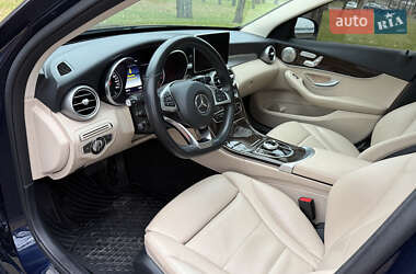 Седан Mercedes-Benz C-Class 2017 в 