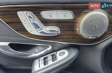 Кабриолет Mercedes-Benz C-Class 2016 в 