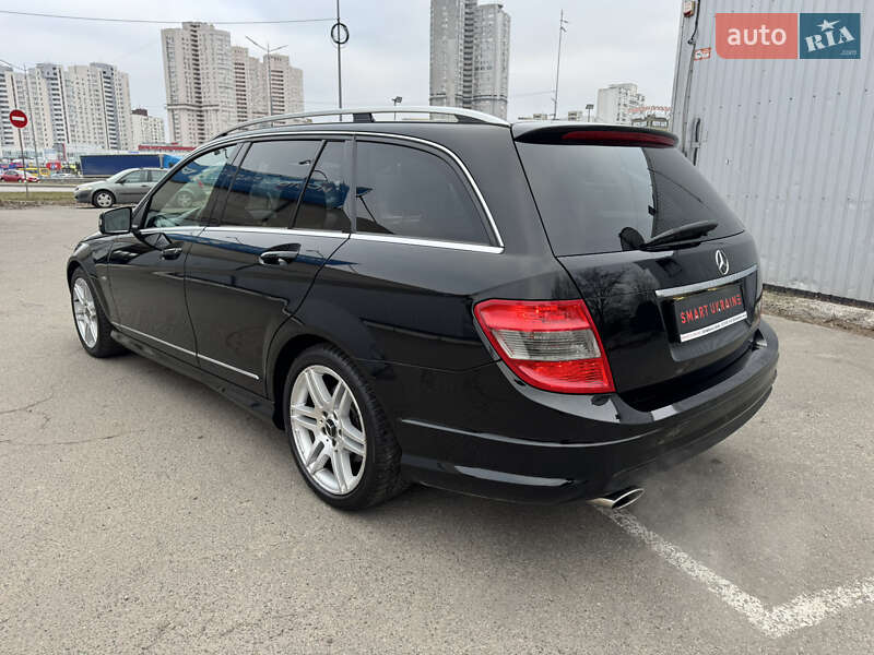 Универсал Mercedes-Benz C-Class 2010 в Киеве фото 14 Универсал Mercedes-Benz C-Class 2010 в Киеве