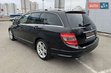 Универсал Mercedes-Benz C-Class 2010 в 