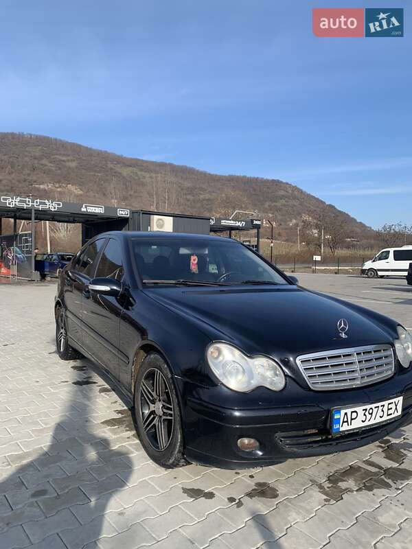 Седан Mercedes-Benz C-Class 2006 в Виноградові