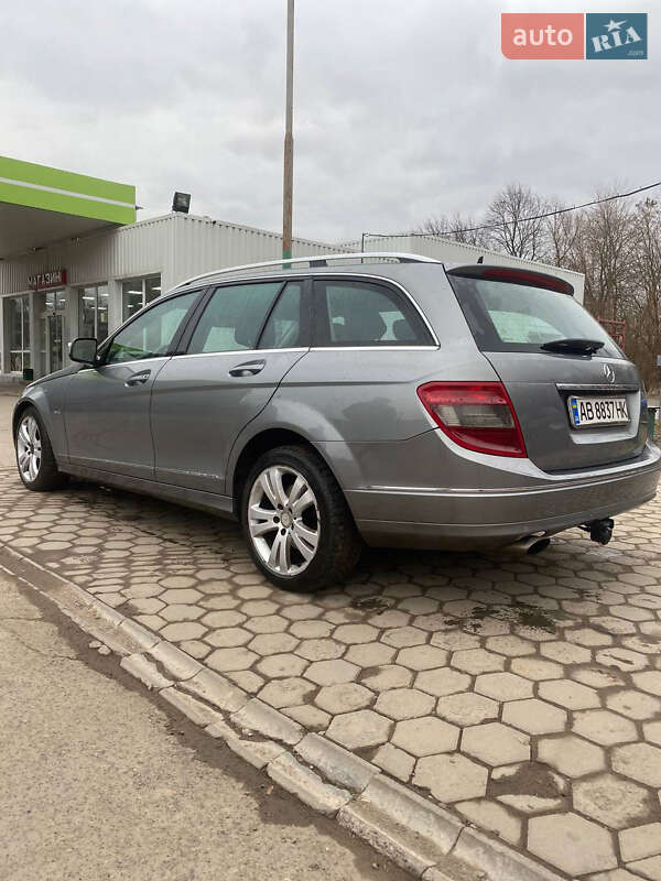 Універсал Mercedes-Benz C-Class 2008 в Гнівані