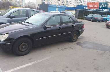 Седан Mercedes-Benz C-Class 2001 в Киеве