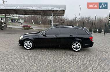 Універсал Mercedes-Benz C-Class 2012 в Полтаві