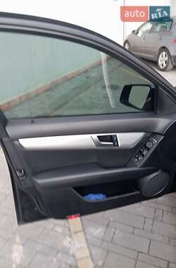 Универсал Mercedes-Benz C-Class 2012 в 