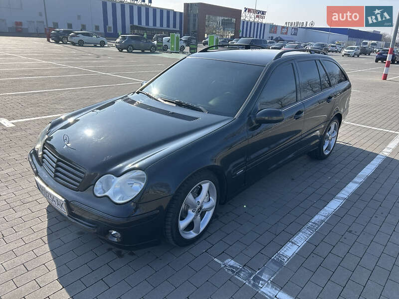 Универсал Mercedes-Benz C-Class 2006 в Одессе