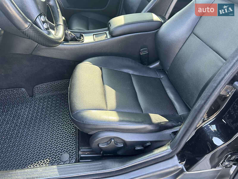 Универсал Mercedes-Benz C-Class 2006 в Одессе