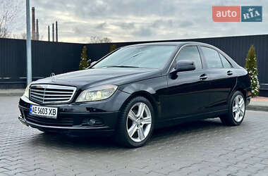 Седан Mercedes-Benz C-Class 2008 в Дніпрі