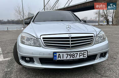 Седан Mercedes-Benz C-Class 2010 в Києві