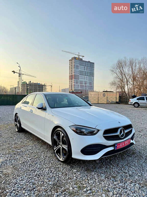 Седан Mercedes-Benz C-Class 2023 в Киеве фото 4 Седан Mercedes-Benz C-Class 2023 в Киеве