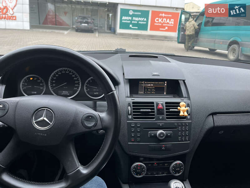 Универсал Mercedes-Benz C-Class 2008 в Львове