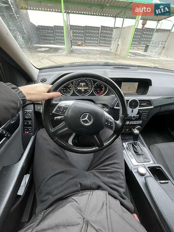 Универсал Mercedes-Benz C-Class 2013 в Каменец-Подольском