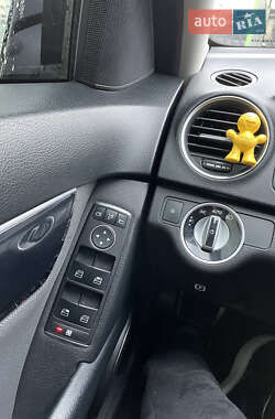 Універсал Mercedes-Benz C-Class 2013 в 