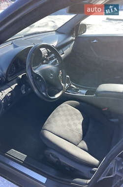Универсал Mercedes-Benz C-Class 2006 в 