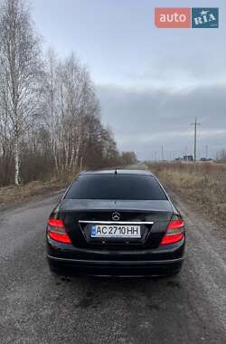 Седан Mercedes-Benz C-Class 2011 в 