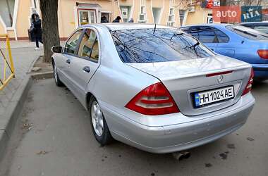 Седан Mercedes-Benz C-Class 2001 в Одессе