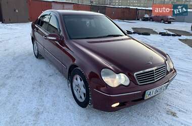 Седан Mercedes-Benz C-Class 2004 в Киеве