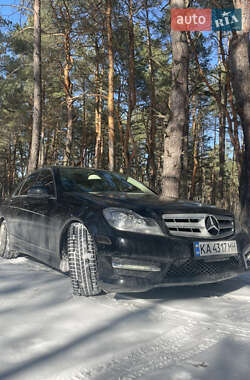 Седан Mercedes-Benz C-Class 2012 в Киеве