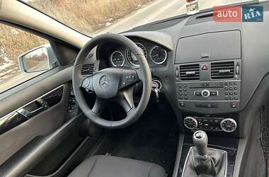 Универсал Mercedes-Benz C-Class 2010 в 