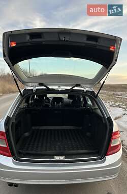 Универсал Mercedes-Benz C-Class 2010 в 