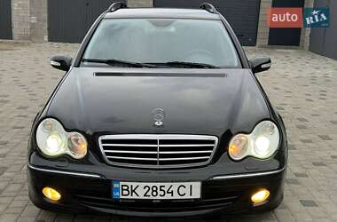 Універсал Mercedes-Benz C-Class 2006 в Березному