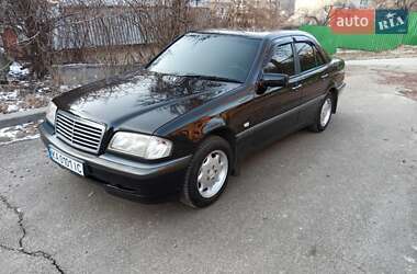 Седан Mercedes-Benz C-Class 1997 в Києві