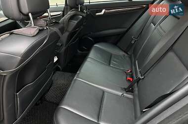 Седан Mercedes-Benz C-Class 2011 в 