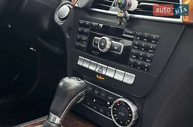 Седан Mercedes-Benz C-Class 2011 в 