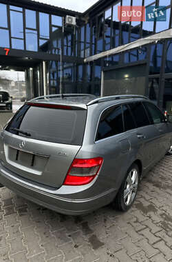 Універсал Mercedes-Benz C-Class 2008 в 