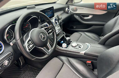 Универсал Mercedes-Benz C-Class 2019 в 