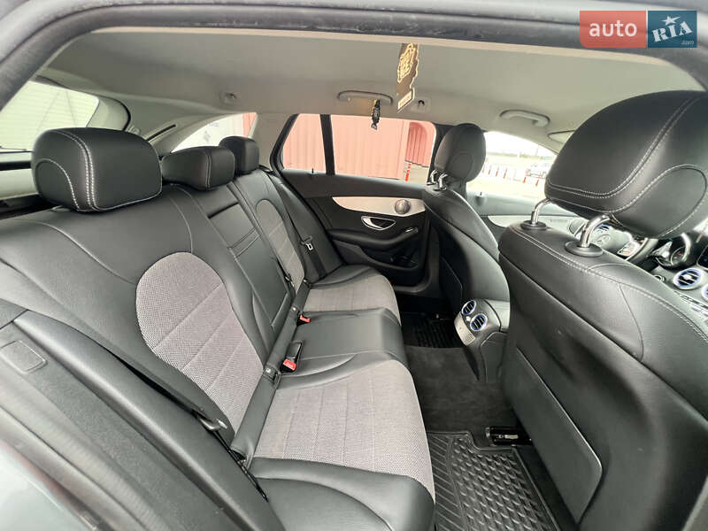 Универсал Mercedes-Benz C-Class 2019 в Одессе