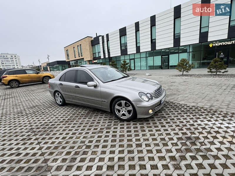 Седан Mercedes-Benz C-Class 2004 в Хмельницком