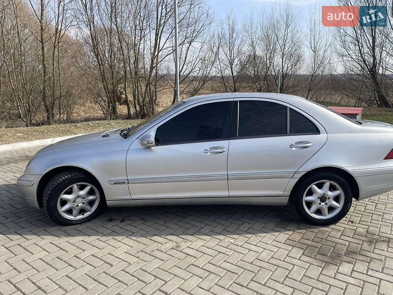 Седан Mercedes-Benz C-Class 2001 в Ковеле