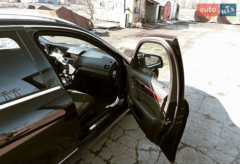 Універсал Mercedes-Benz C-Class 2008 в Глобиному