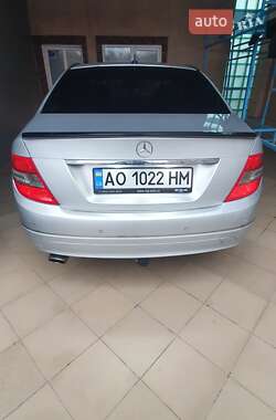 Седан Mercedes-Benz C-Class 2007 в 