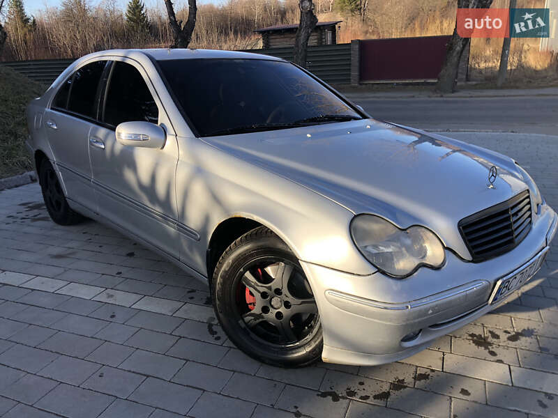 Седан Mercedes-Benz C-Class 2002 в Бориславе