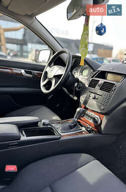 Седан Mercedes-Benz C-Class 2008 в 