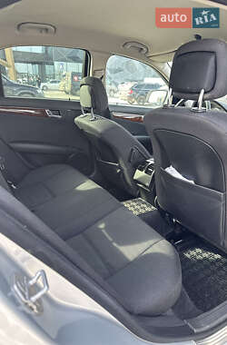 Седан Mercedes-Benz C-Class 2008 в 