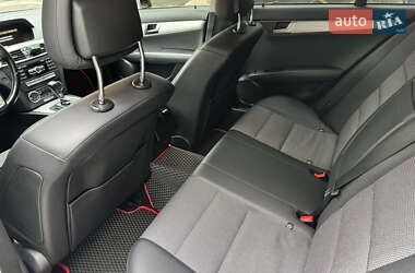 Седан Mercedes-Benz C-Class 2011 в 