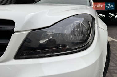 Седан Mercedes-Benz C-Class 2011 в 