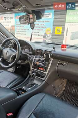 Седан Mercedes-Benz C-Class 2000 в 