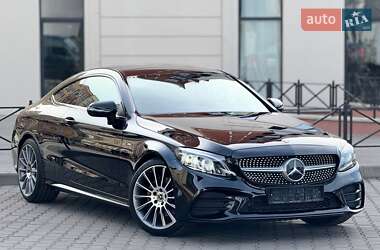 Купе Mercedes-Benz C-Class 2019 в 