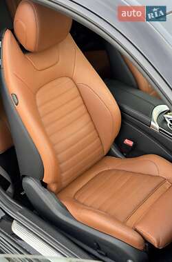 Купе Mercedes-Benz C-Class 2019 в 