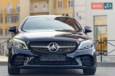 Купе Mercedes-Benz C-Class 2019 в 