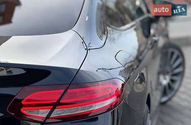 Купе Mercedes-Benz C-Class 2019 в 