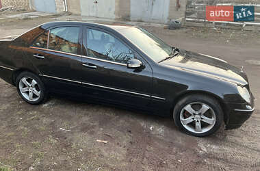 Седан Mercedes-Benz C-Class 2000 в 
