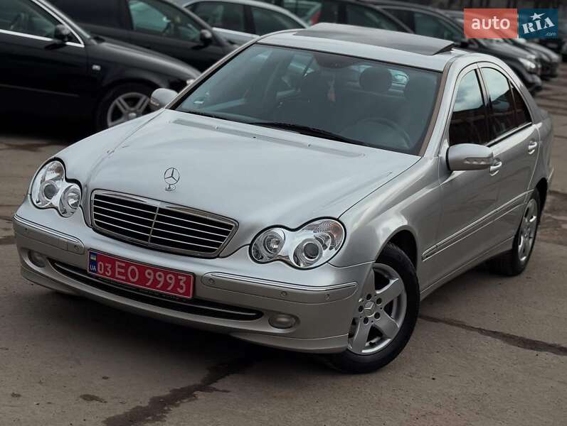 Mercedes-Benz C-Class 2004