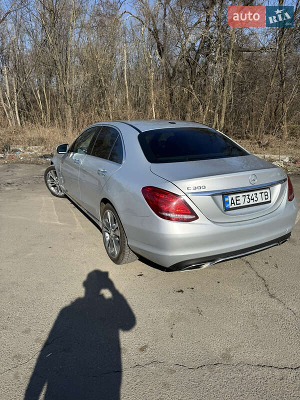 Седан Mercedes-Benz C-Class 2014 в Дніпрі