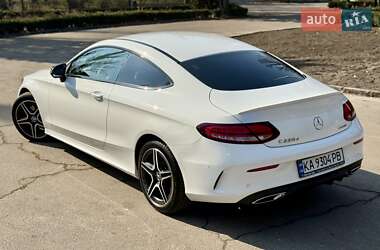 Купе Mercedes-Benz C-Class 2022 в 